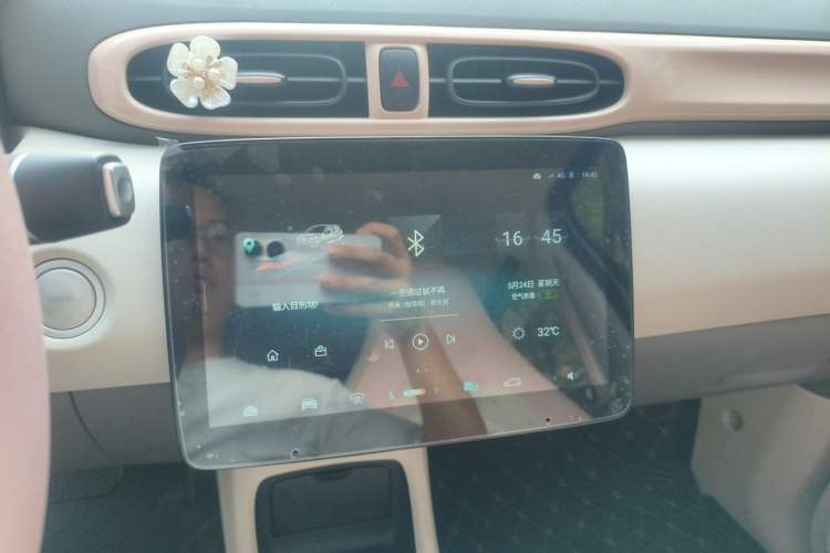 Used Leapmotor T03 2023 310 Lite Edition Audio And AC Panel