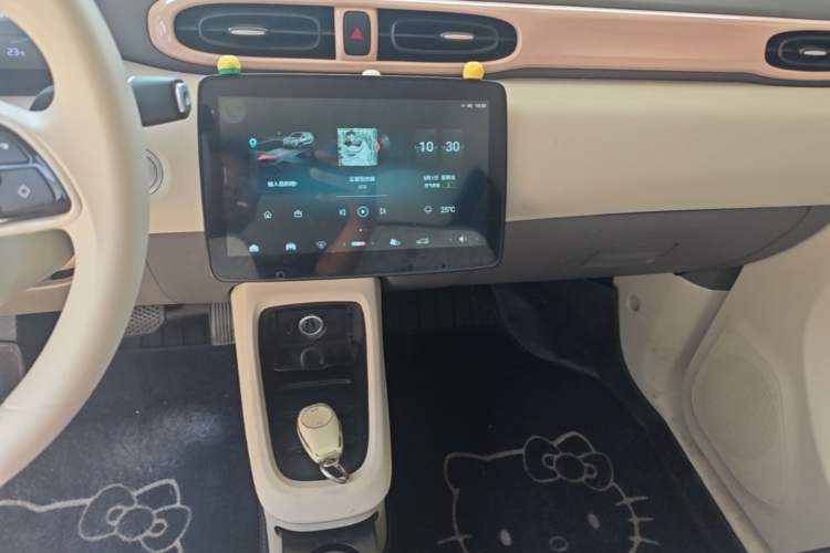 Used Leapmotor T03 2023 310 Lite Edition Audio And AC Panel