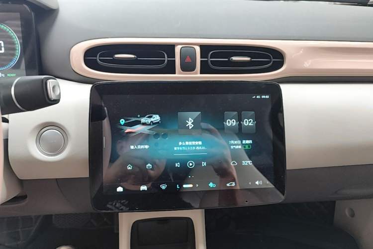 Used Leapmotor T03 2023 310 Lite Edition Audio And AC Panel
