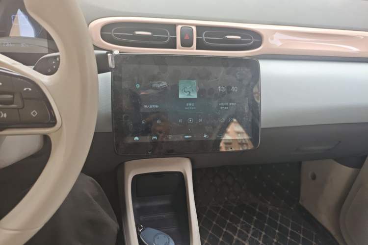Used Leapmotor T03 2023 310 Lite Edition Audio And AC Panel