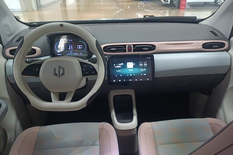 Used Leapmotor T03 2023 403 Lite Edition Center Console