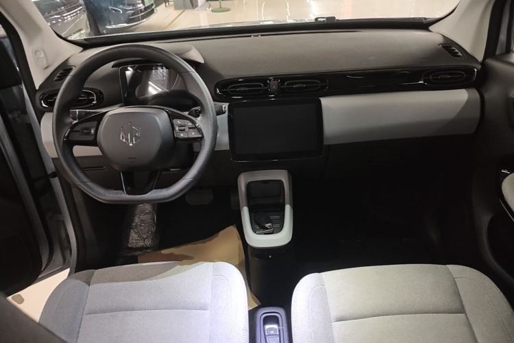 Used Leapmotor T03 2023 310 Lite Edition Center Console