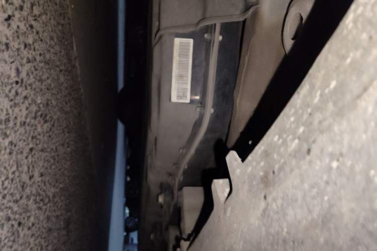 Used Leapmotor T03 2023 310 Lite Edition Chassis Front Left