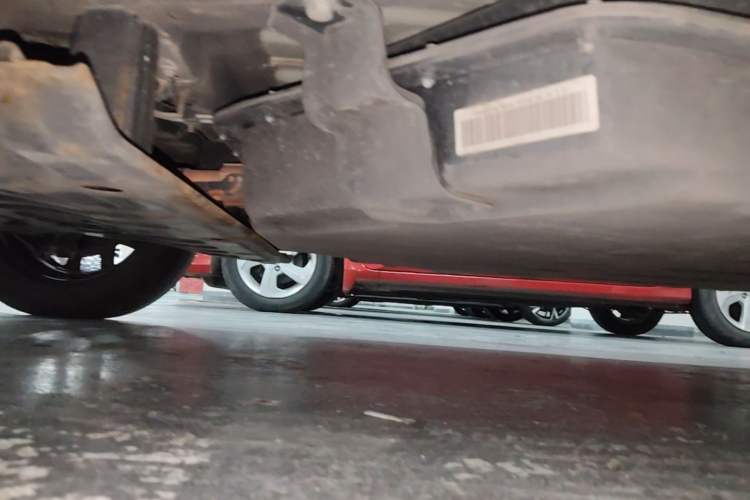 Used Leapmotor T03 2023 310 Lite Edition Chassis Front Left