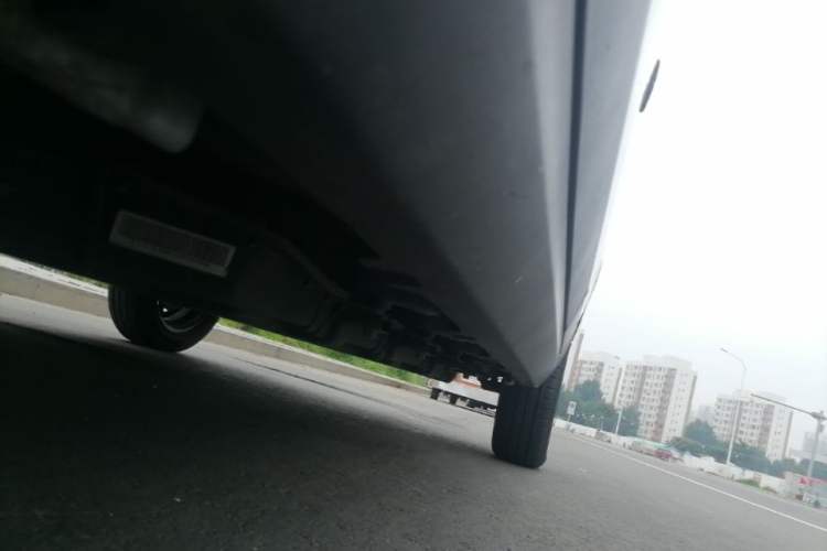 Used Leapmotor T03 2023 310 Lite Edition Chassis Front Left