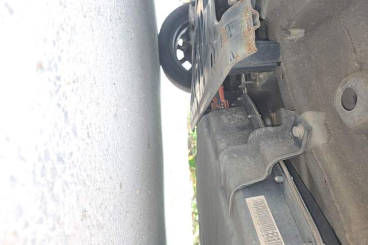 Used Leapmotor T03 2023 310 Lite Edition Chassis Front Left