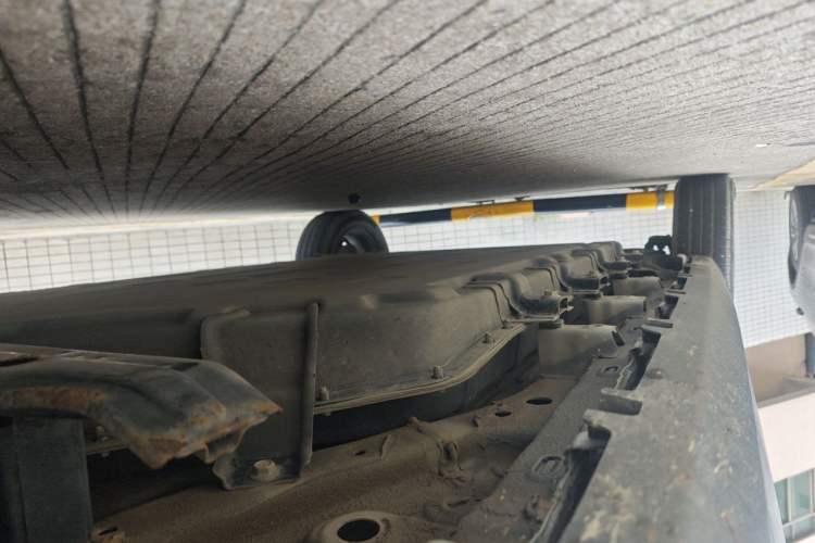 Used Leapmotor T03 2023 310 Lite Edition Chassis Front Right