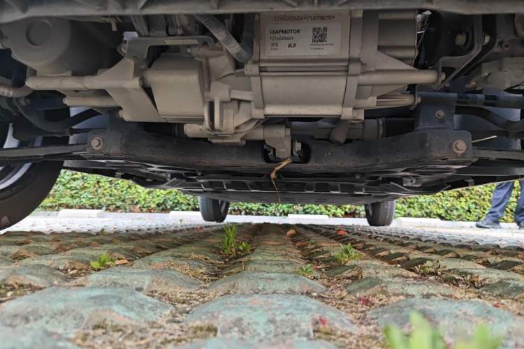Used Leapmotor T03 2023 310 Lite Edition Chassis Front
