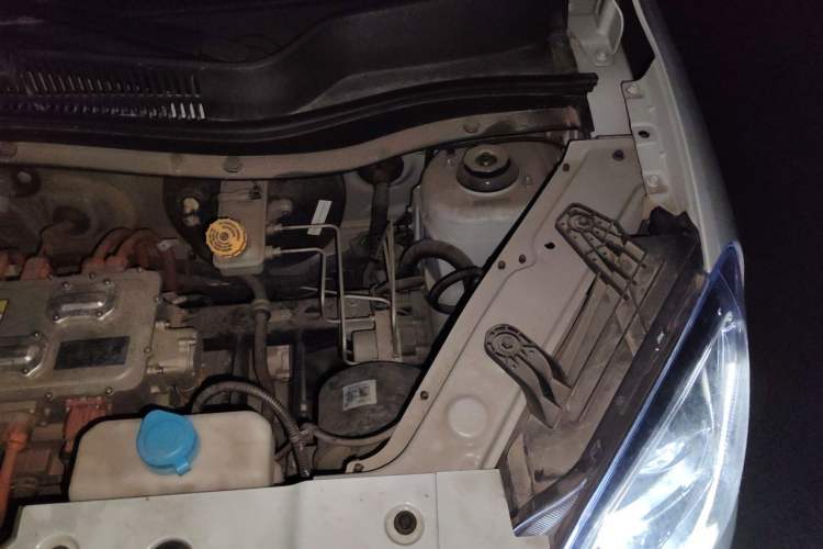 Used Leapmotor T03 2023 310 Lite Edition Engine Bay Left
