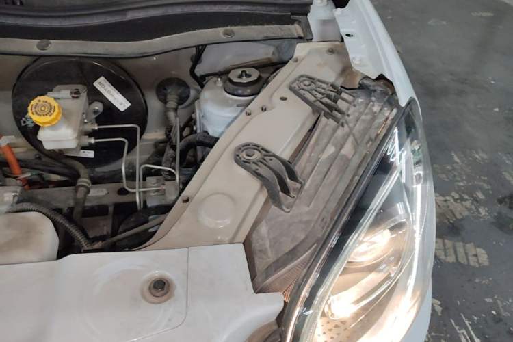Used Leapmotor T03 2023 310 Lite Edition Engine Bay Left