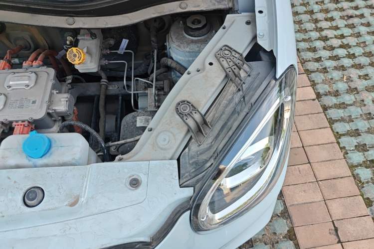 Used Leapmotor T03 2023 310 Lite Edition Engine Bay Left