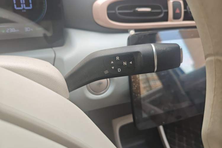 Used Leapmotor T03 2023 310 Lite Edition Gear Lever