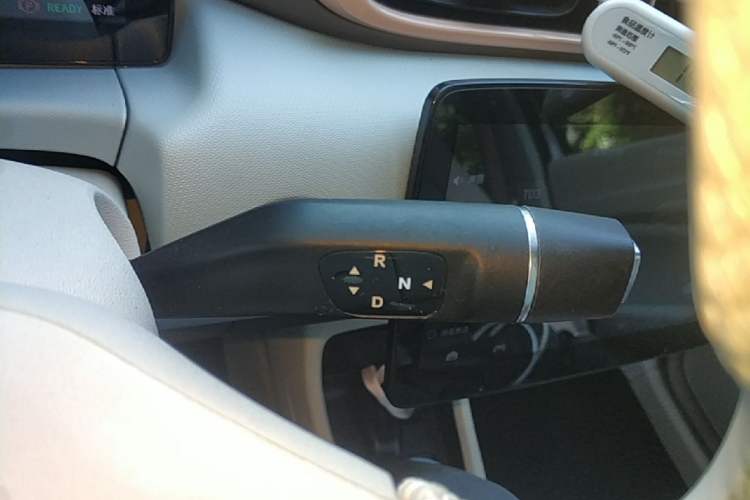 Used Leapmotor T03 2023 403 Smart Edition Gear Lever