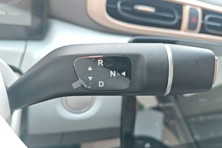 Used Leapmotor T03 2023 310 Lite Edition Gear Lever