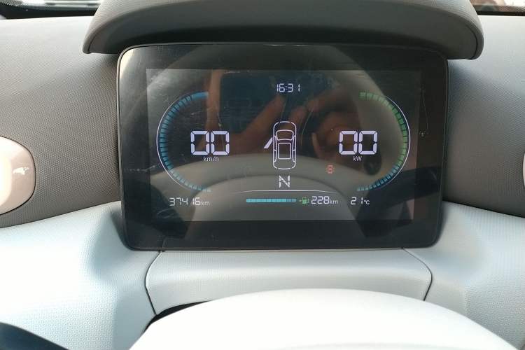 Used Leapmotor T03 2023 310 Lite Edition Instrument Cluster