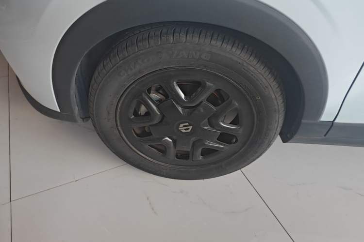 Used Leapmotor T03 2023 310 Lite Edition Left Front Wheel Hub