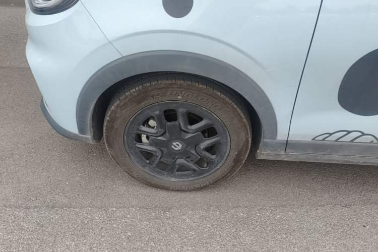 Used Leapmotor T03 2023 310 Lite Edition Left Front Wheel Hub