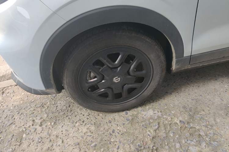 Used Leapmotor T03 2023 310 Lite Edition Left Front Wheel Hub