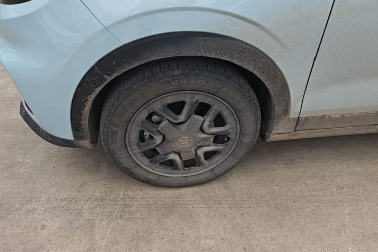 Used Leapmotor T03 2023 310 Lite Edition Left Front Wheel Hub
