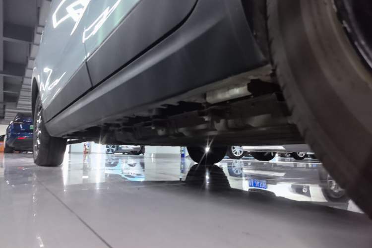 Used Leapmotor T03 2023 310 Lite Edition Left Side Sill