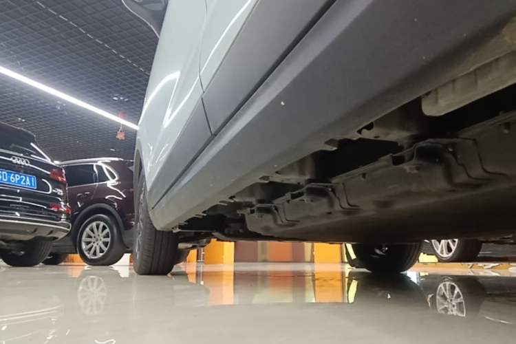 Used Leapmotor T03 2023 310 Lite Edition Left Side Sill