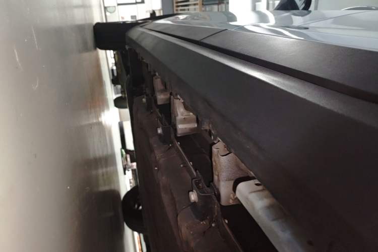 Used Leapmotor T03 2023 403 Smart Edition Left Side Sill