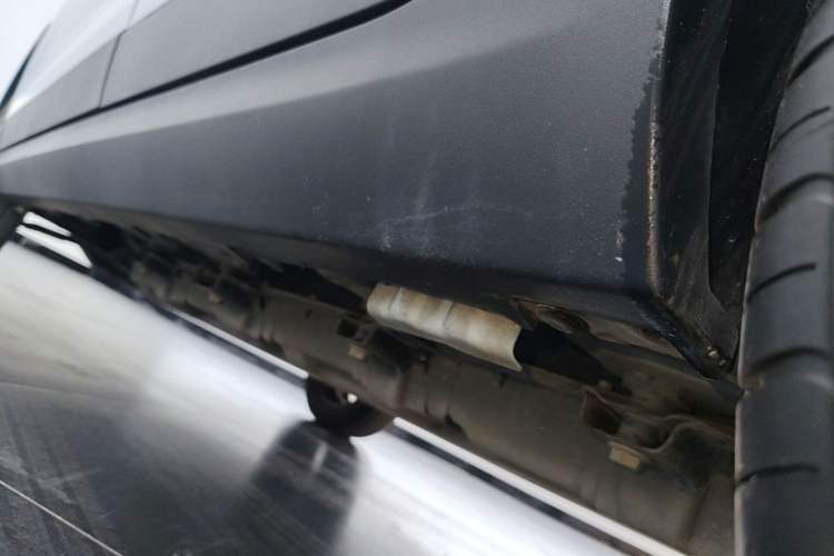 Used Leapmotor T03 2023 310 Lite Edition Left Side Sill