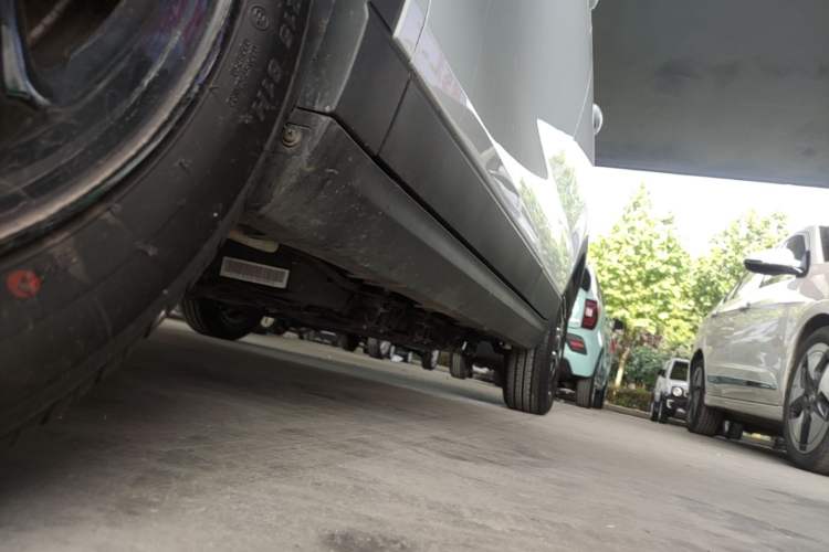 Used Leapmotor T03 2023 403 Smart Edition Left Side Sill
