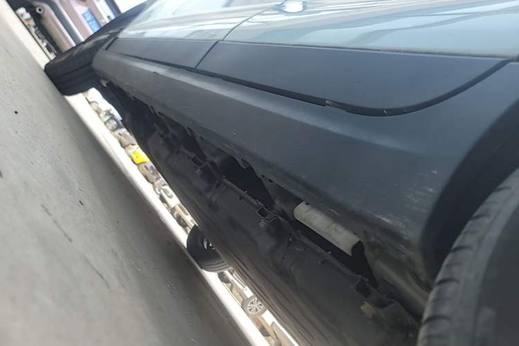 Used Leapmotor T03 2023 403 Smart Edition Left Side Sill