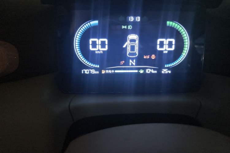 Used Leapmotor T03 2023 310 Lite Edition Odometer Close Up