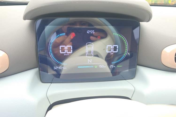 Used Leapmotor T03 2023 310 Lite Edition Odometer Close Up