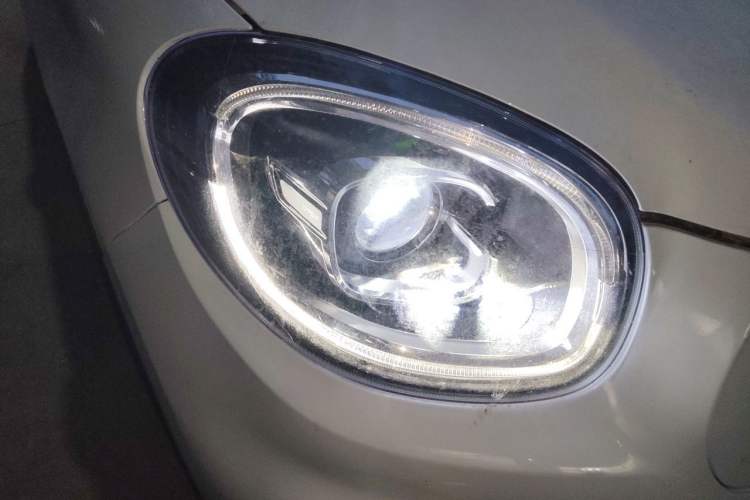 Used Leapmotor T03 2023 310 Lite Edition Right Front Headlight
