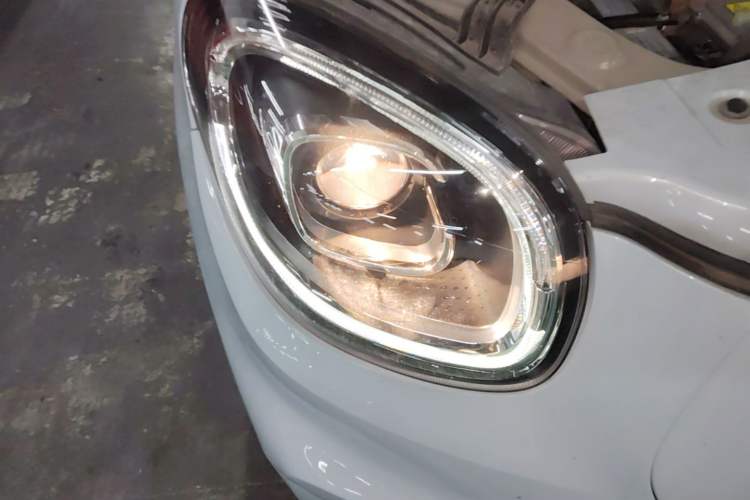 Used Leapmotor T03 2023 310 Lite Edition Right Front Headlight