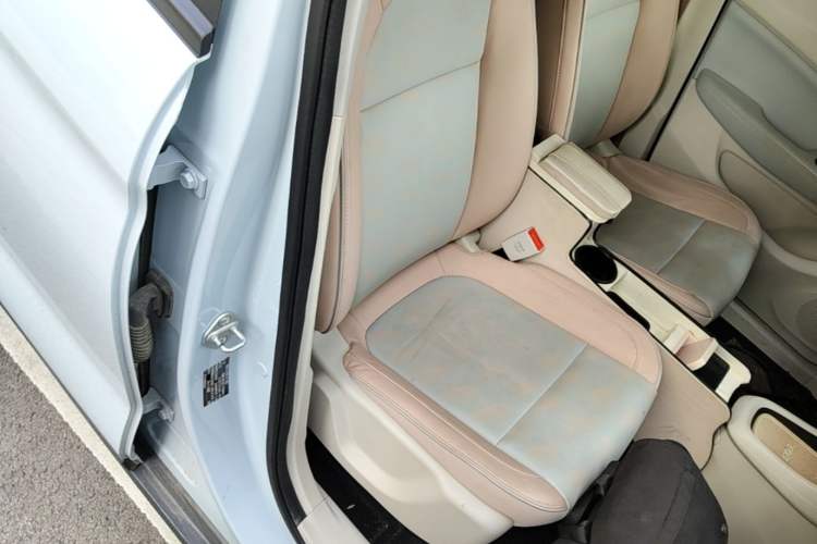 Used Leapmotor T03 2023 310 Lite Edition Right Front Seat