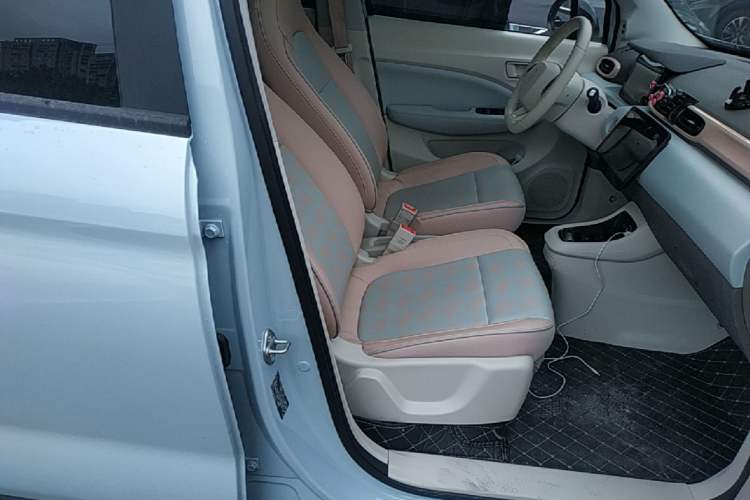 Used Leapmotor T03 2023 403 Smart Edition Right Front Seat