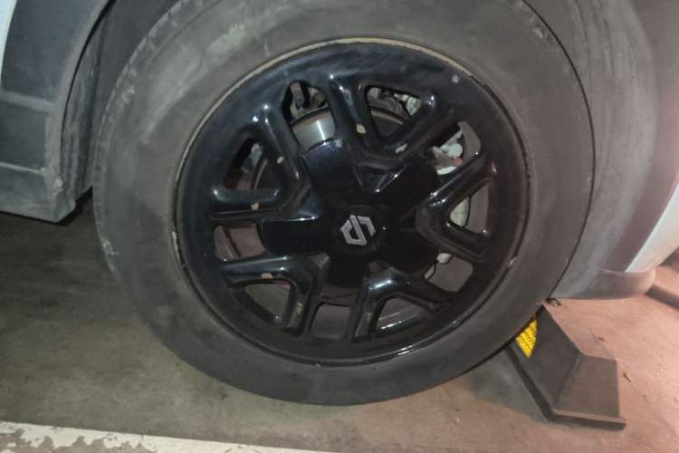 Used Leapmotor T03 2023 310 Lite Edition Right Front Wheel Hub