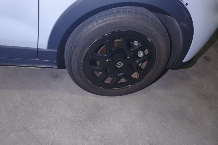 Used Leapmotor T03 2023 310 Lite Edition Right Front Wheel Hub