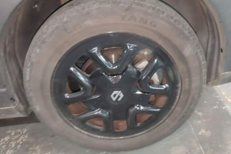 Used Leapmotor T03 2023 310 Lite Edition Right Front Wheel Hub