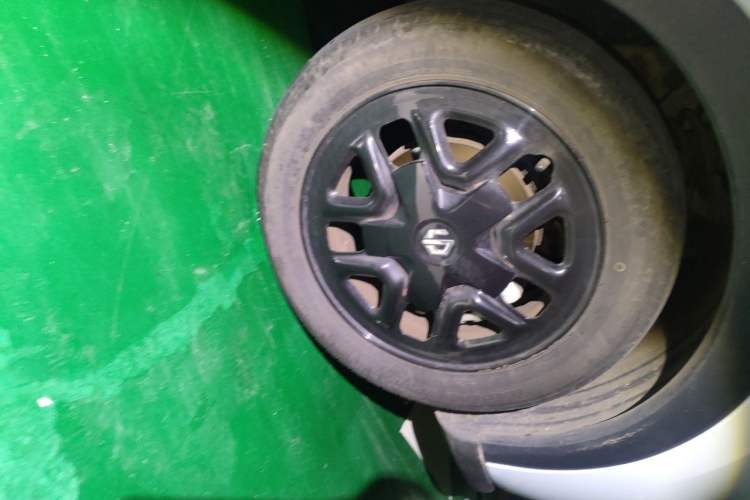 Used Leapmotor T03 2023 310 Lite Edition Right Front Wheel Hub