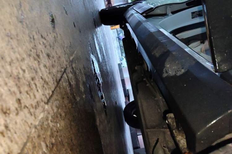Used Leapmotor T03 2023 310 Lite Edition Right Side Sill