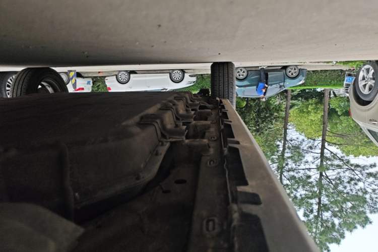 Used Leapmotor T03 2023 310 Lite Edition Right Side Sill