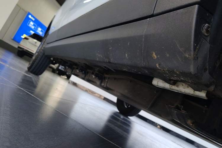 Used Leapmotor T03 2023 310 Lite Edition Right Side Sill