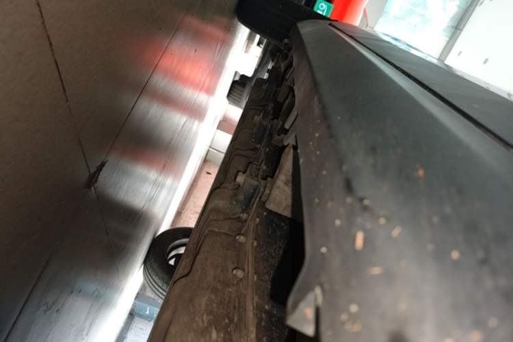 Used Leapmotor T03 2023 310 Lite Edition Right Side Sill