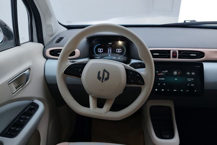 Used Leapmotor T03 2023 310 Lite Edition Steering Wheel