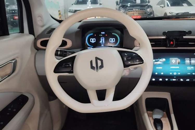 Used Leapmotor T03 2023 310 Lite Edition Steering Wheel