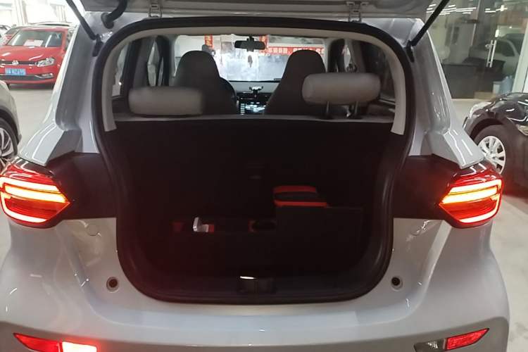 Used Leapmotor T03 2023 403 Lite Edition Trunk