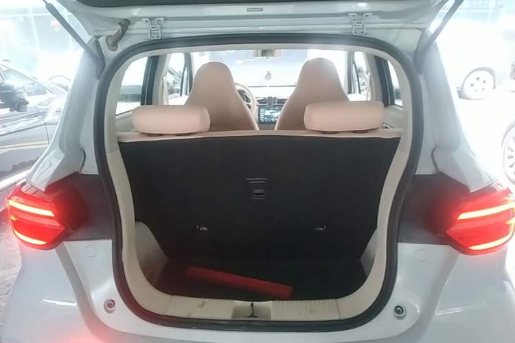 Used Leapmotor T03 2023 310 Lite Edition Trunk