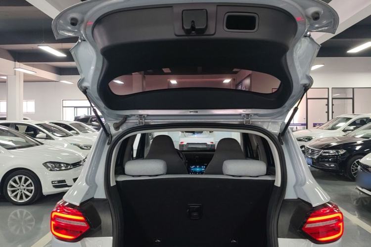 Used Leapmotor T03 2023 200 Lite Edition Trunk