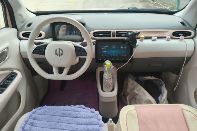 Used Leapmotor T03 2023 200 Lite Edition Center Console