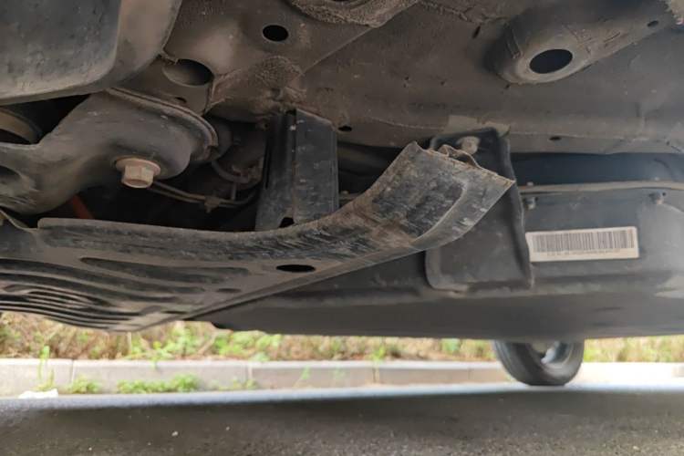 Used Leapmotor T03 2023 310 Lite Edition Chassis Front Left